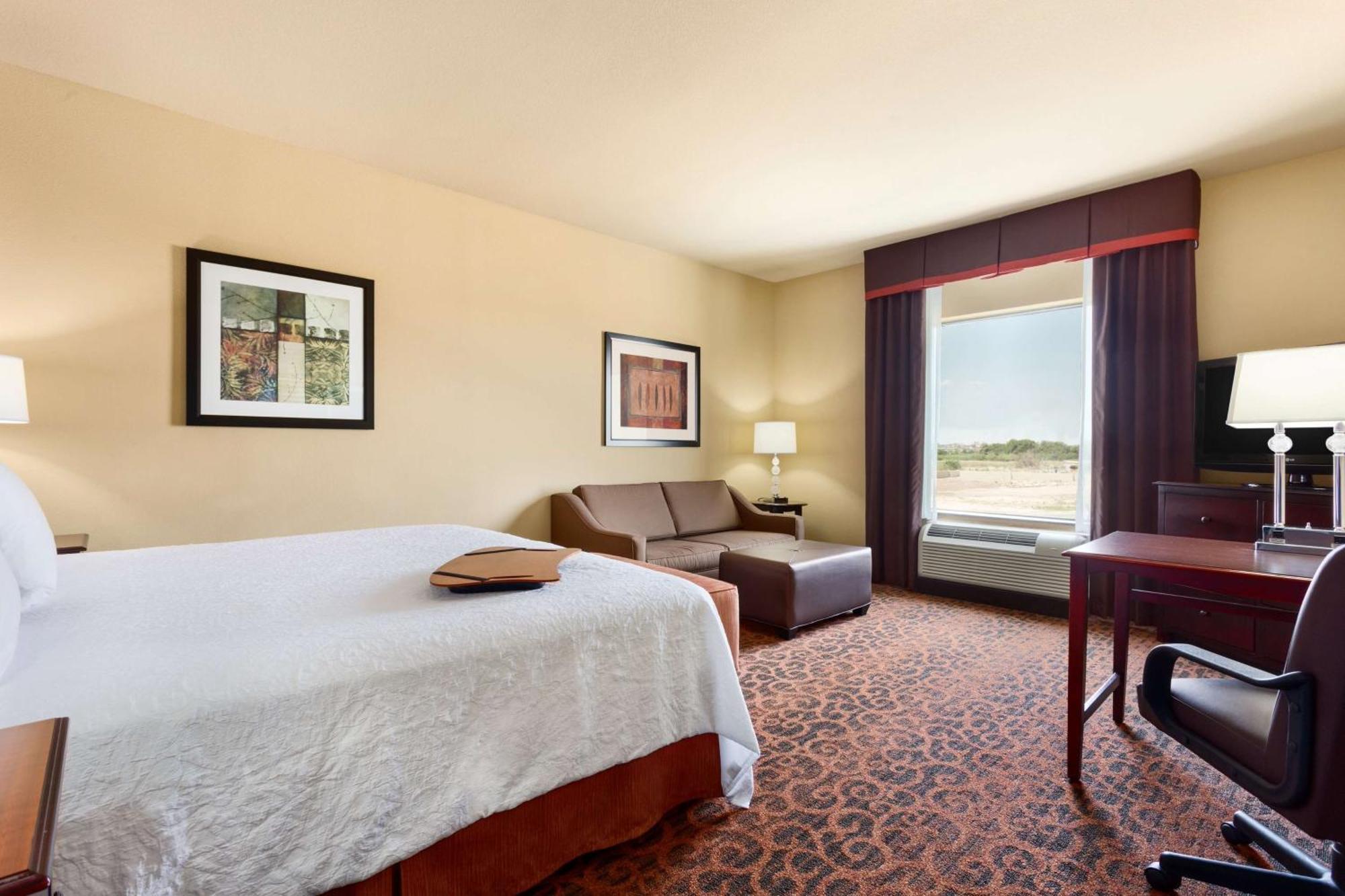 Hampton Inn & Suites מישן מראה חיצוני תמונה