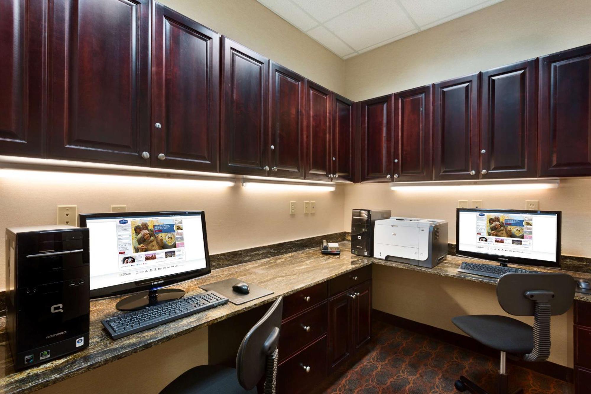 Hampton Inn & Suites מישן מראה חיצוני תמונה