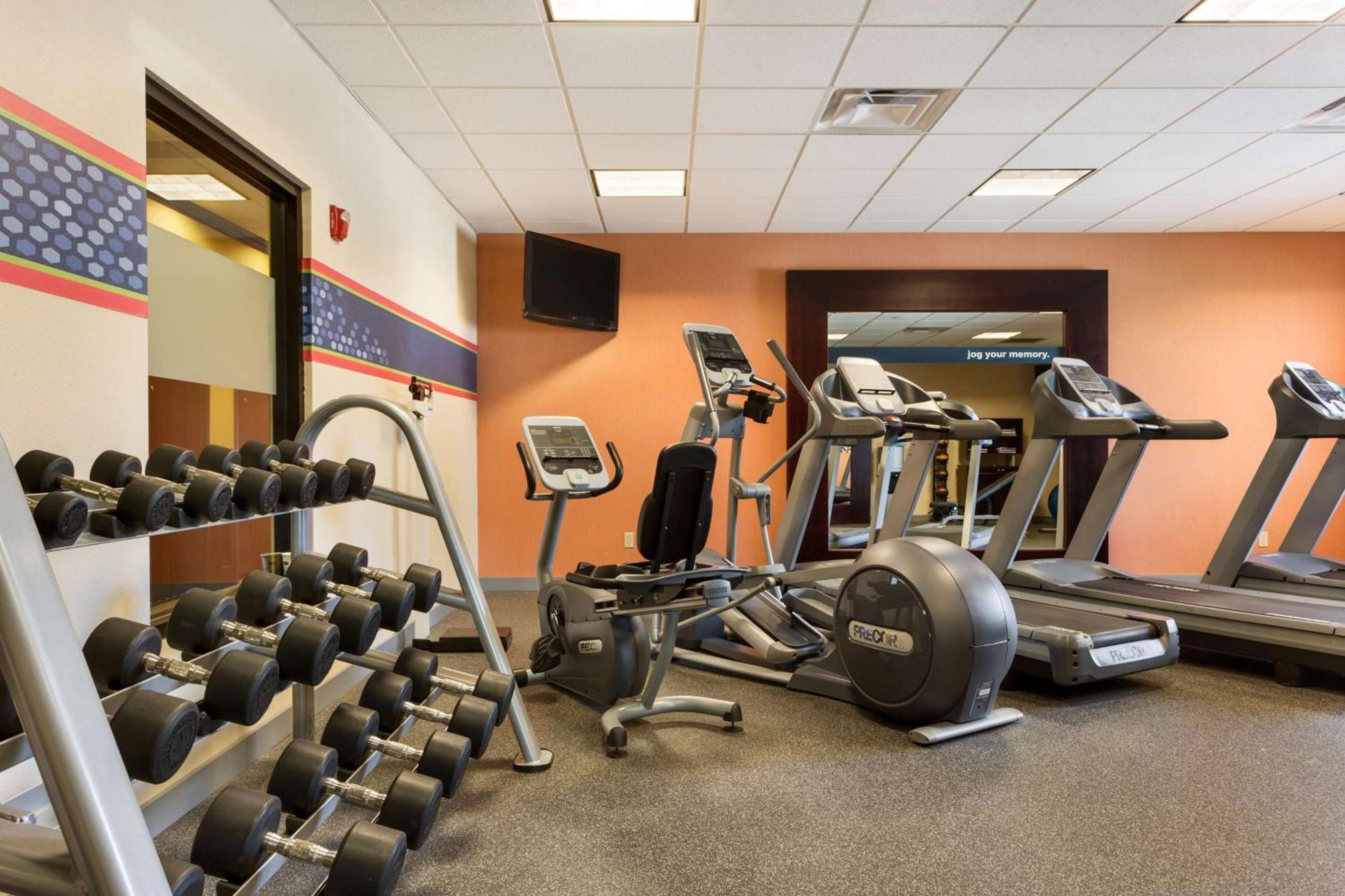 Hampton Inn & Suites מישן מראה חיצוני תמונה